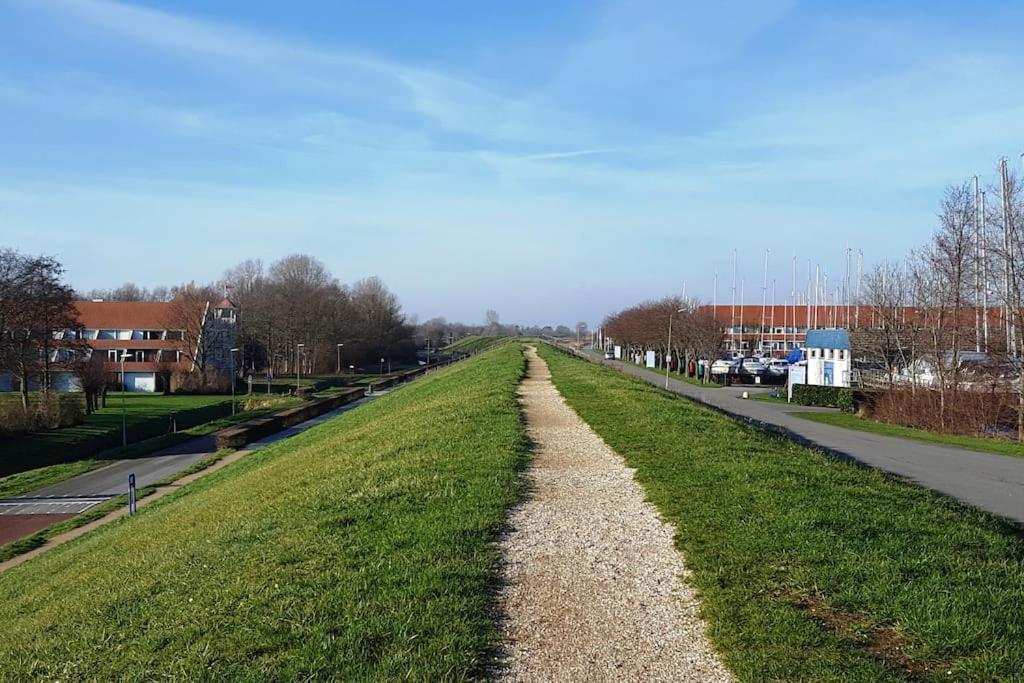 Welkom In Dekreek V59, Dem Freundlichen Ferienhaus Bruinisse Extérieur photo